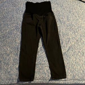 Bella vida maternity jeans. Black. Size M